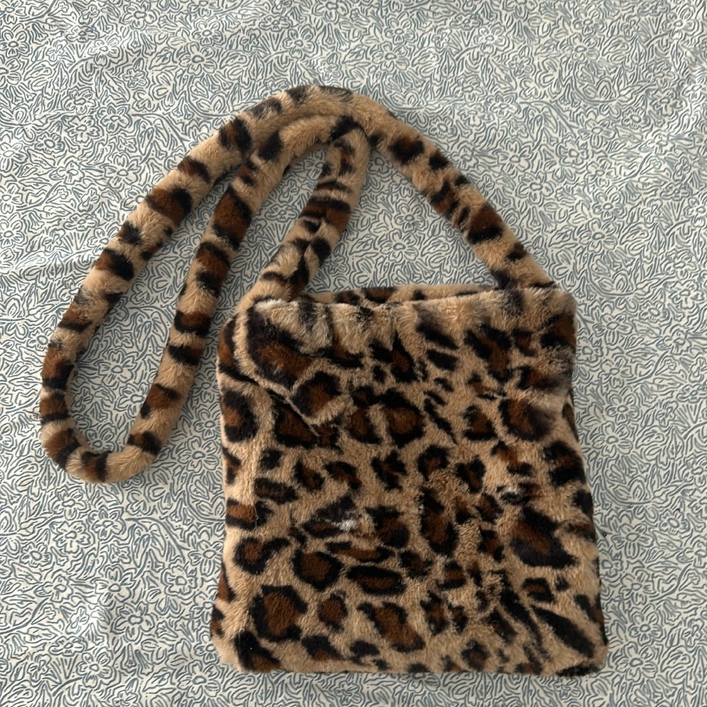 Fluffy Cheetah Print Purse